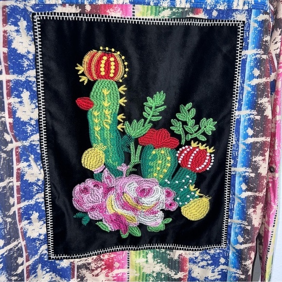 Lucky & Blessed Top Women Large Cactus Embroidered Suede Boho Western Shirt Y - Picture 4 of 7